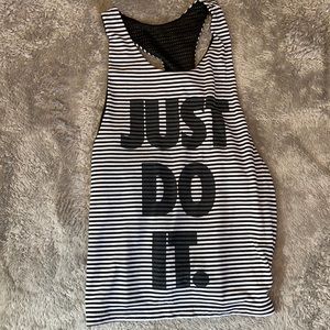 Nike women’s workout tank